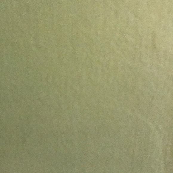 Meet your Posher, Iris - Picture 1 of 1